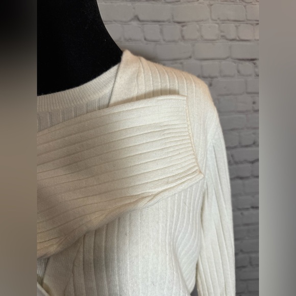 Alfred Dunner Cream V-Neck Button Cardigan - Picture 7 of 11